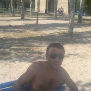  ,   Zaur, 44 ,     , c 
