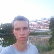  Mojmirovce,  , 25