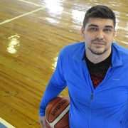  ,  Den, 35