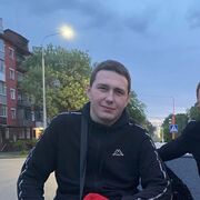  ,  Egor, 25