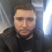  ,   Viktor, 36 ,   , 