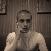  ,   Alex, 33 ,  