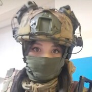  , 