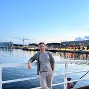  Usingen,  Andrii, 29