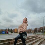  ,   Polina, 22 ,   ,   