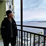  ,   IGOR KHEGAY, 31 ,   c , 