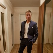  ,  Andrei, 40