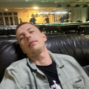  ,   Constantine, 32 ,   ,   