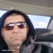  ,  Ras, 44