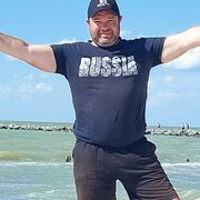  ,  Max, 40