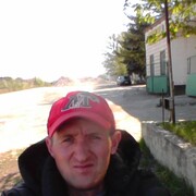  ,   Denis, 35 ,   ,   