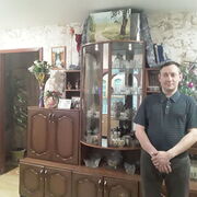  ,  Maksim, 43