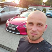  Mikolow,  , 35
