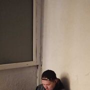  ,  , 32