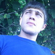  ,   Tomik, 33 ,   