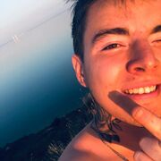  ,   Vladislav, 24 ,   ,   