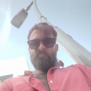  ,   Vusal, 32 ,   ,   , c , 