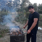  ,  Elnur, 39