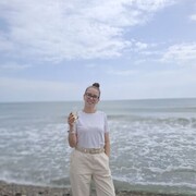  ,   Tatiana, 41 ,   ,   