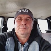  ,   Maksim, 48 ,   