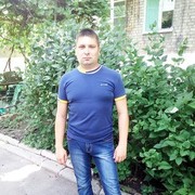  ,   Sergey, 40 ,   