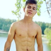  ,  Oleksij, 22
