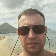  ,  Andrey, 39