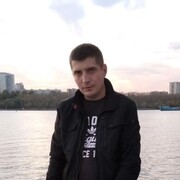  ,  Maxim, 33