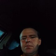  ,  Maxim, 37