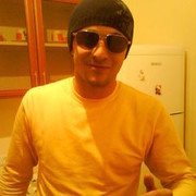 ,   Artur, 36 ,  