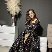  ,   Linette, 38 ,   ,   