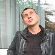  ,   Denis, 37 ,     , c 
