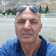  ,  Kamil, 56