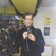  ,   Maxim, 34 ,   ,   