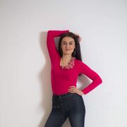  ,   Suzi, 42 ,   ,   