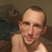  ,  Alex, 33