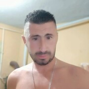  ,   Viktor, 41 ,   ,   
