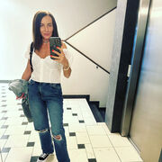  ,   Lesia, 39 ,   ,   