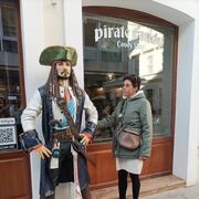  ,   Viktoria, 42 ,   c , 