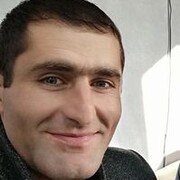  ,   Artur, 37 ,   ,   