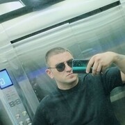  ,   Ggiioo, 33 ,   ,   , c 