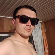  ,   Umar, 31 ,   ,   