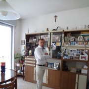  ,   Petro, 39 ,   