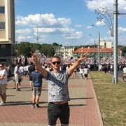  ,  Alex, 36