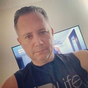  Frankfurt am Main,   Raymond, 50 ,     , c 