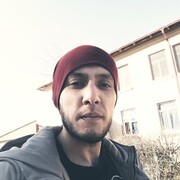  -,   Sasha, 32 ,   ,   