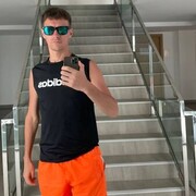  ,   Denis, 33 ,   ,   