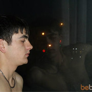  ,  Artur, 33