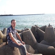  ,   Sergei, 38 ,   c 