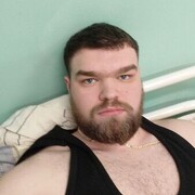 ,  Den, 22